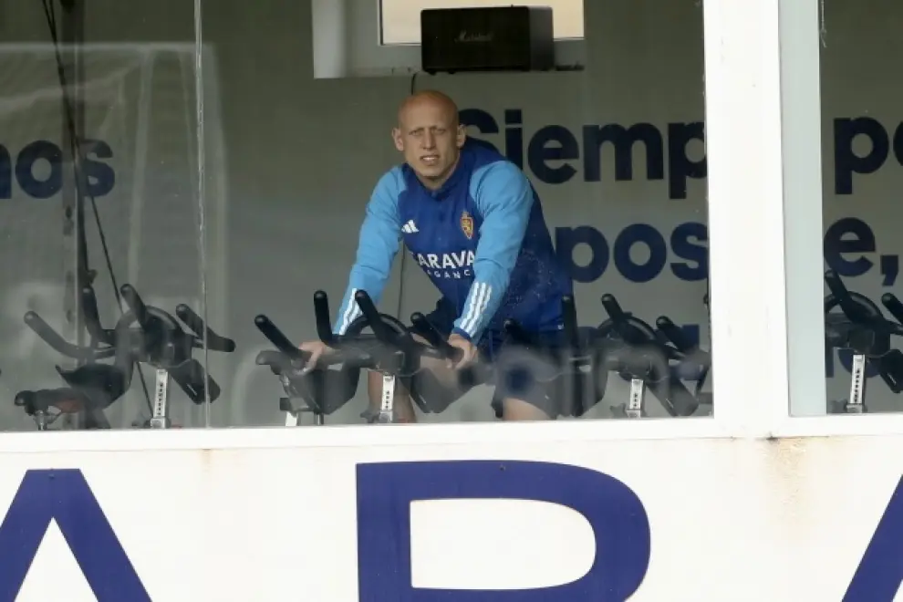 Entrenamiento del Real Zaragoza en la Ciudad Deportiva para preparar el partido contra el Levante