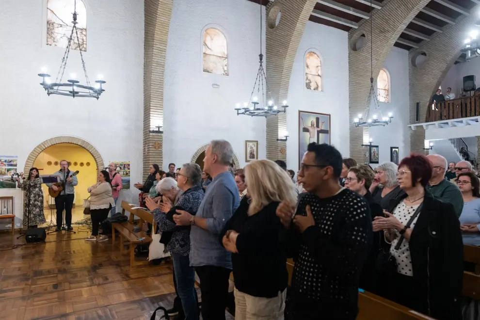 Misa de despedida en Zaragoza por la muerte del cura Javi