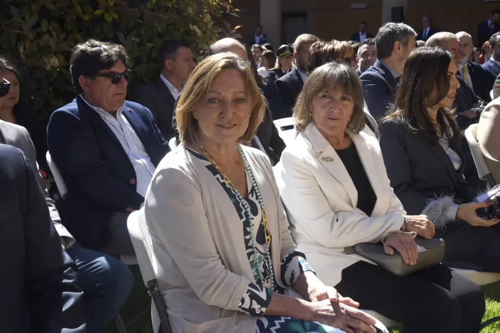 Celebración institucional del Día de Aragón en el patio del Museo de Huesca.