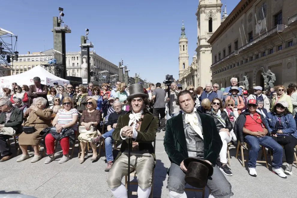 Multitudinario cierre de las fiestas Goyescas en Zaragoza.
