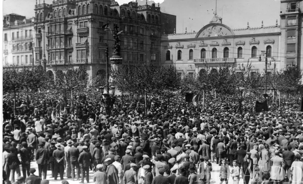 Plaza de España en Zaragoza en los años 20.