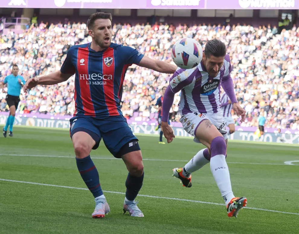 Imagen del partido de este domingo 28 de abril que enfrenta al Real Valladolid y la SD Huesca.