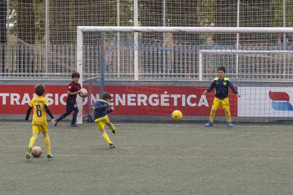 Zaragoza presenta el programa 'Fútbol 00', para promover el juego limpio y erradicar la violencia en el fútbol base, en el campo de la Nueva Camisera