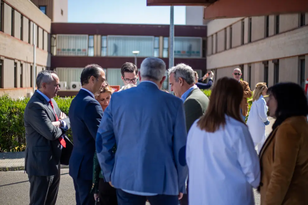 Visita de Jorge Azcón al Hospital Ernest Lluch de Calatayud