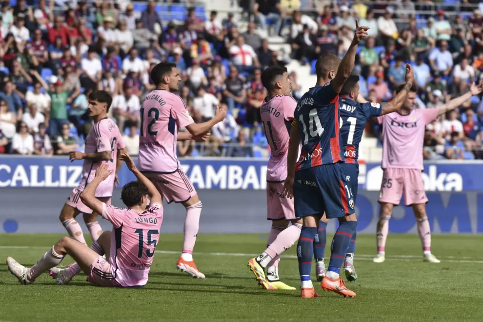 Partido SD Huesca-Real Oviedo, partido de la jornada 38 de Segunda División en El Alcoraz