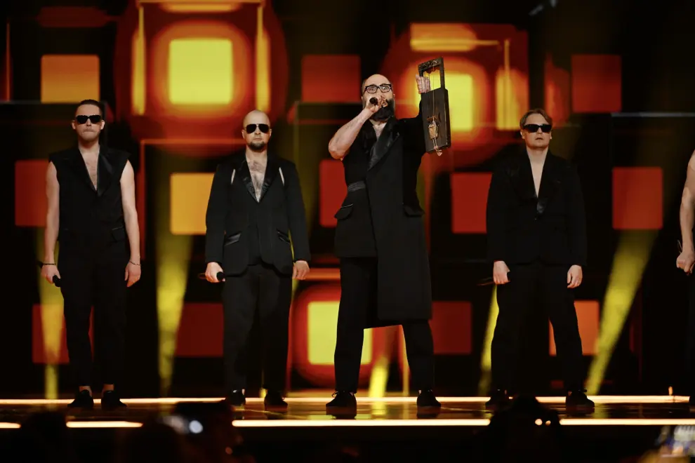 5MIINUST x Puuluup representando a Estonia actúan durante la segunda semifinal de la 68ª edición del Festival de la Canción de Eurovisión