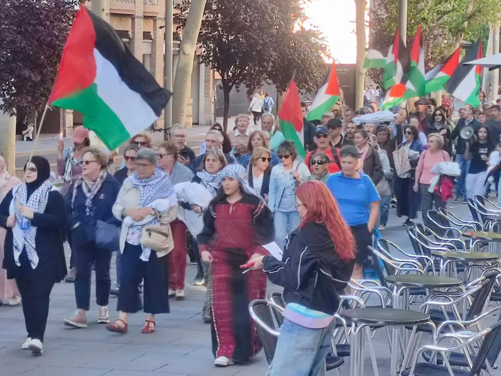 Manifestación pro Palestina en Zaragoza protagoniza por mujeres
