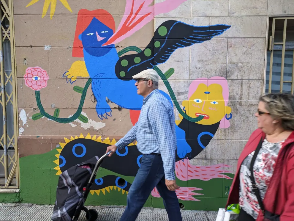 Murales del barrio del Perpetuo Socorro de Huesca.