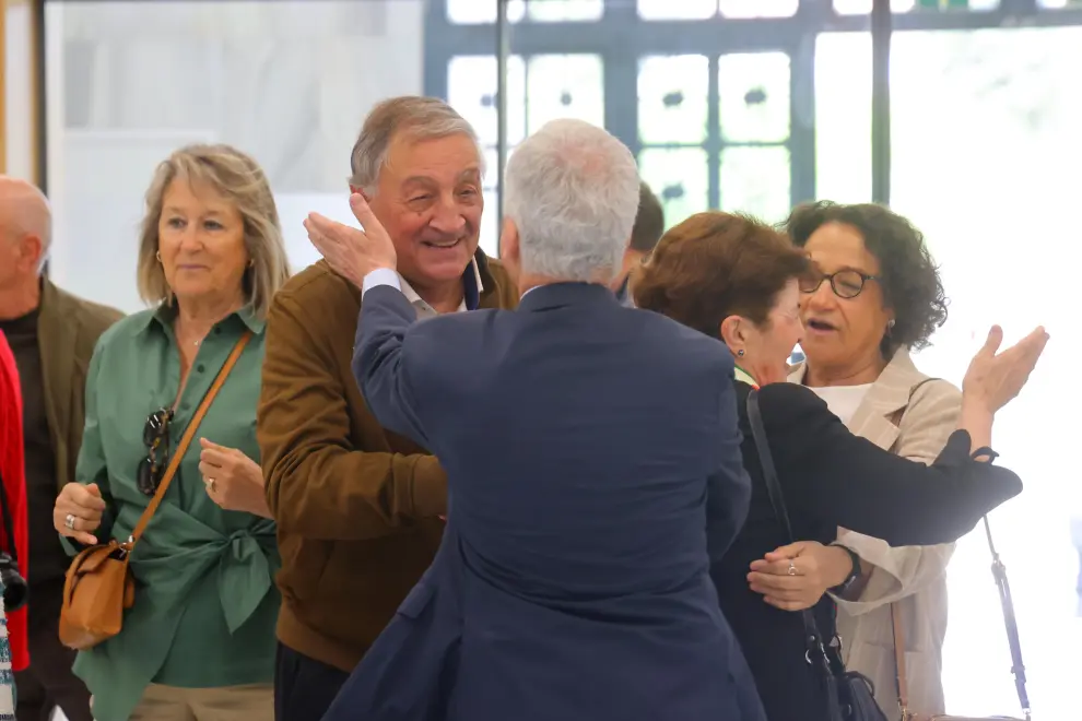 La promoción del 74 regresa a la Facultad de Filosofía y Letras de Zaragoza