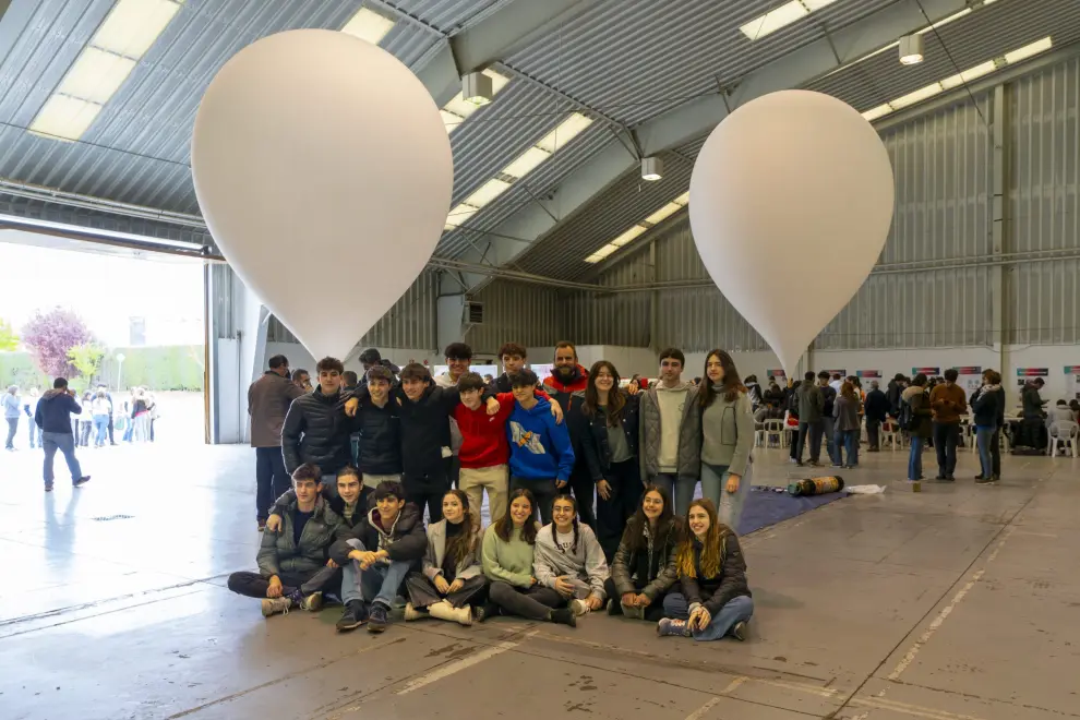 Emoción en el lanzamiento en Calamocha del globo del proyecto Servet que transporta los experimentos creados por jóvenes estudiantes