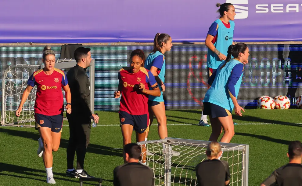 Entrenamiento del FC Barcelona en La Romareda