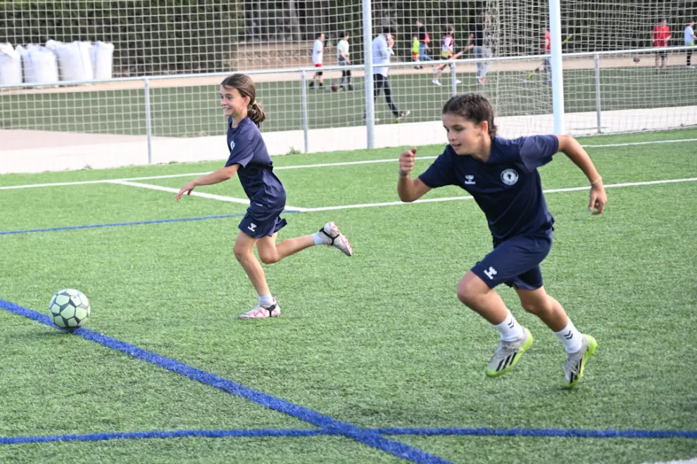 Entrenamiento del Zaragoza Club de Fútbol Femenino.