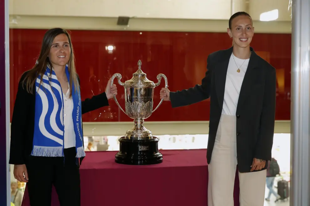 La Copa de la Reina ha llegado este viernes a Zaragoza.