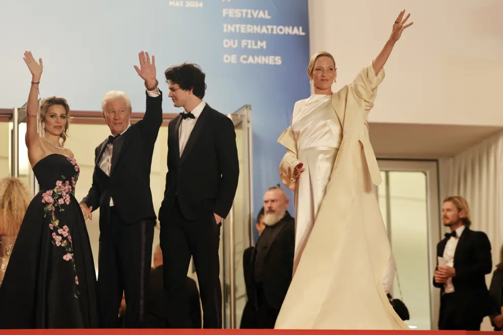 Cannes (France), 17/05/2024.- Uma Thurman, Richard Gere, Alejandra Gere, Homer James Jigme Gere attend the premiere of 'Oh, Canada' during the 77th annual Cannes Film Festival, in Cannes, France, 17 May 2024. The movie is presented in competition of the festival which runs from 14 to 25 May 2024. (Cine, Francia) EFE/EPA/GUILLAUME HORCAJUELO
