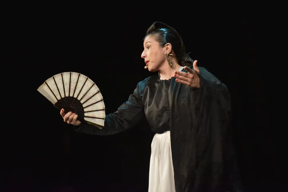 Imágenes de la gala 'Huesca, tierra de jota' en el Teatro Olimpia.