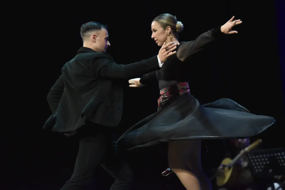 Imágenes de la gala 'Huesca, tierra de jota' en el Teatro Olimpia.