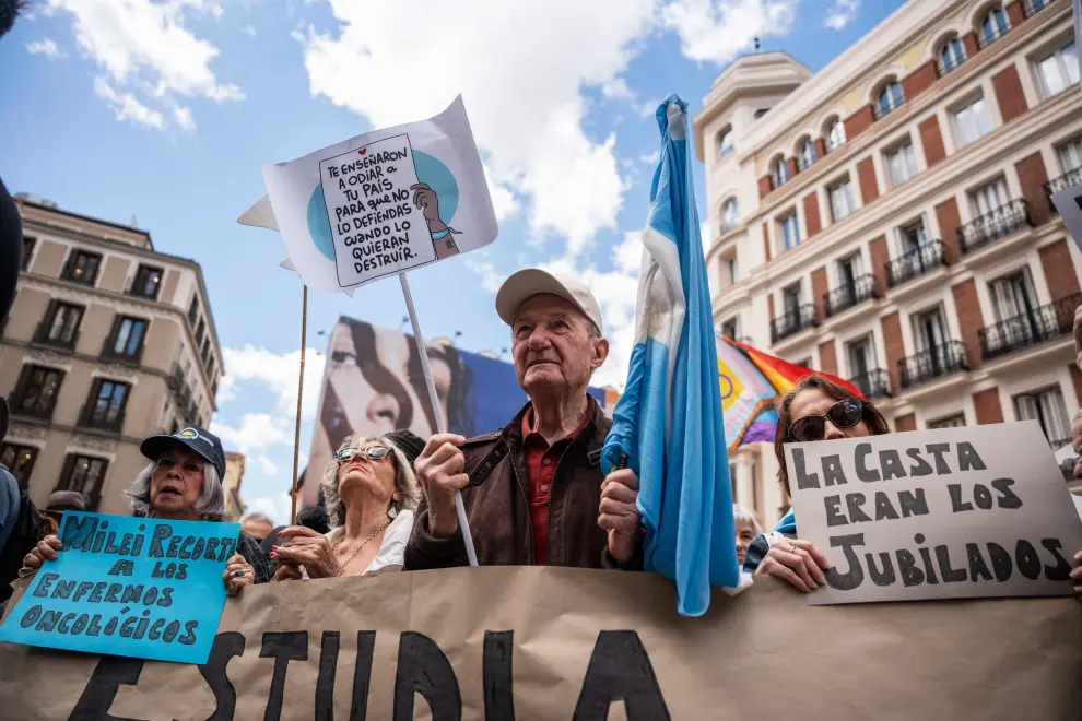 Manifestación en Madrid contra la visita del presidente argentino Javier Milei a España.