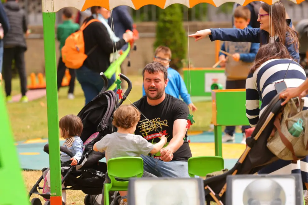 Fotos del Día Internacional de las Familias en los jardines del Pignatelli