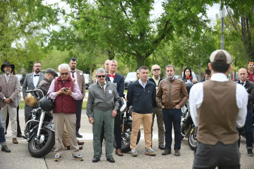 La Distinguished Gentlemans Ride, concentración solidaria de motos clásicas y neoclásicas, también se ha celebrado en Zaragoza este domingo.