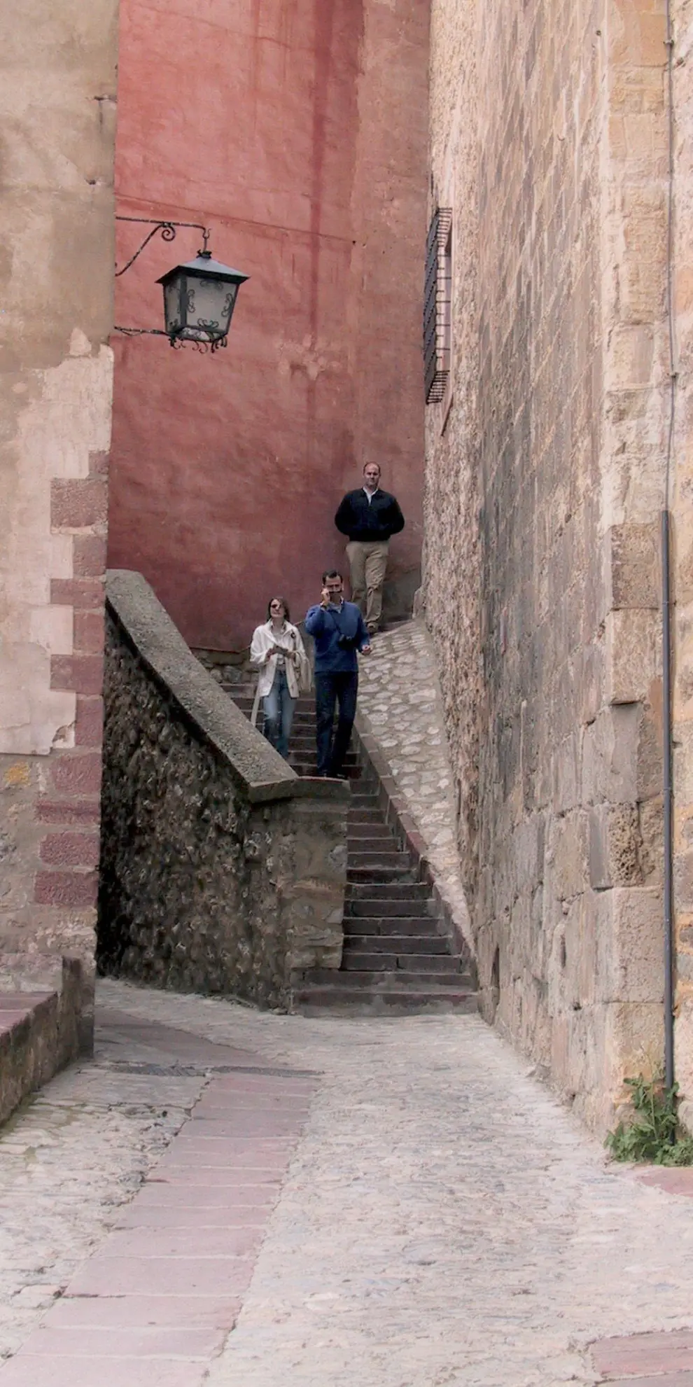 Felipe y Letizia visitan Albarracín en su viaje de novios