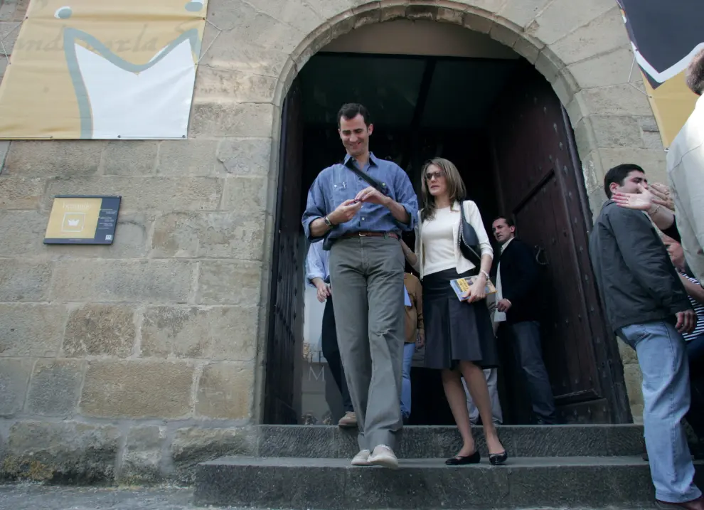 Felipe y Letizia visitan Sos del Rey Católico en su viaje de novios