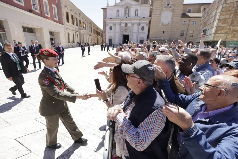 Pasillo a la princesa Leonor en su homenaje en Zaragoza