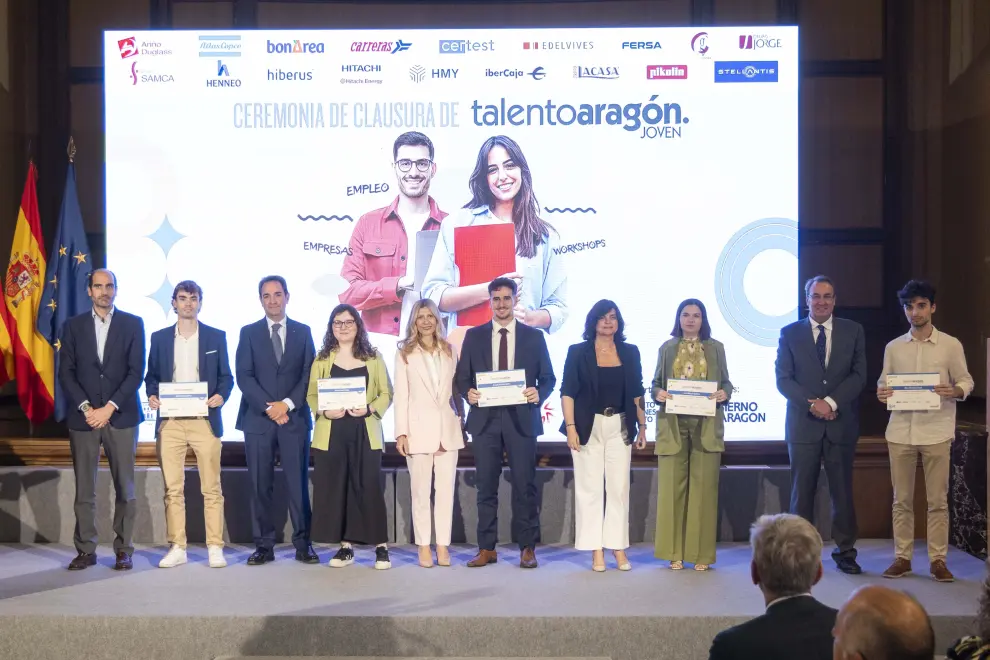 Clausura de la VIII edición de Aragón Talento Joven en sala de la Corona del Edificio Pignatelli de Zaragoza.