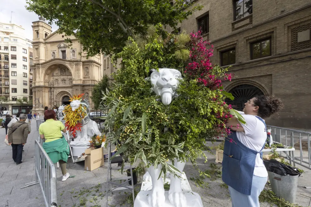 Zaragoza Florece 2024 | Leones en la plaza de Santa Engracia de Zaragoza