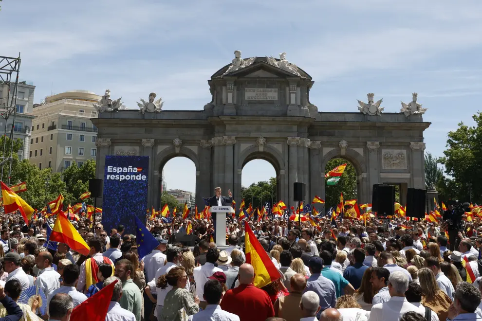 Miles de personas se concentran en Madrid en el acto del PP liderado por Alberto Núñez Feijóo contra el Gobierno y la amnistía