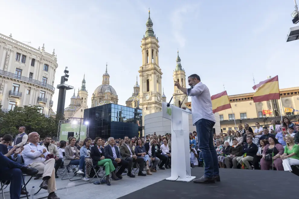 Elecciones europeas 2024: mitin del presidente de Vox, Santiago Abascal, en la plaza del Pilar de Zaragoza