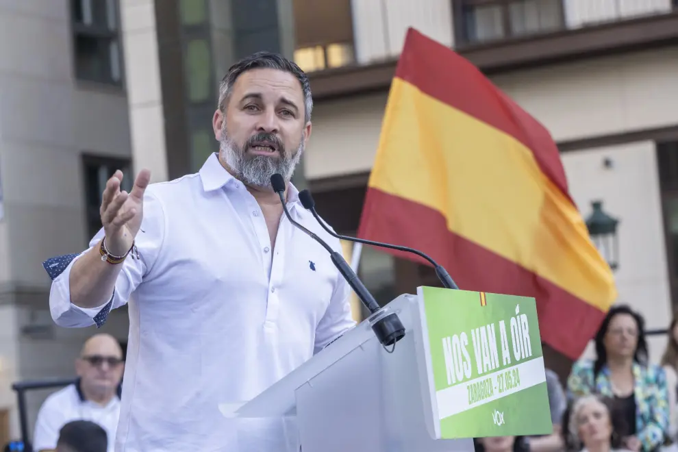 Elecciones europeas 2024: mitin del presidente de Vox, Santiago Abascal, en la plaza del Pilar de Zaragoza