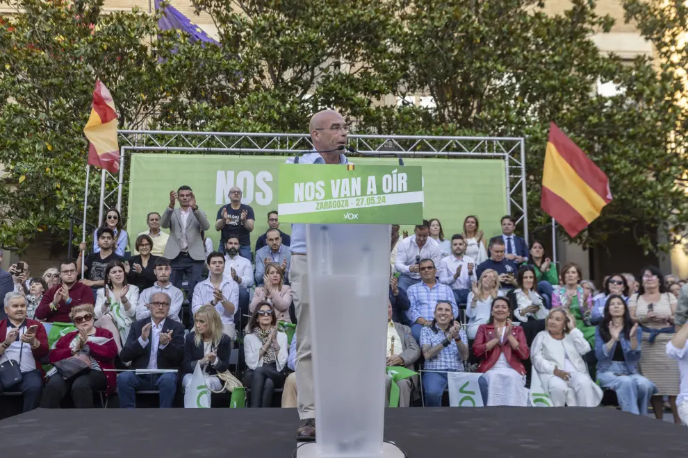 Elecciones europeas 2024: mitin del presidente de Vox, Santiago Abascal, en la plaza del Pilar de Zaragoza