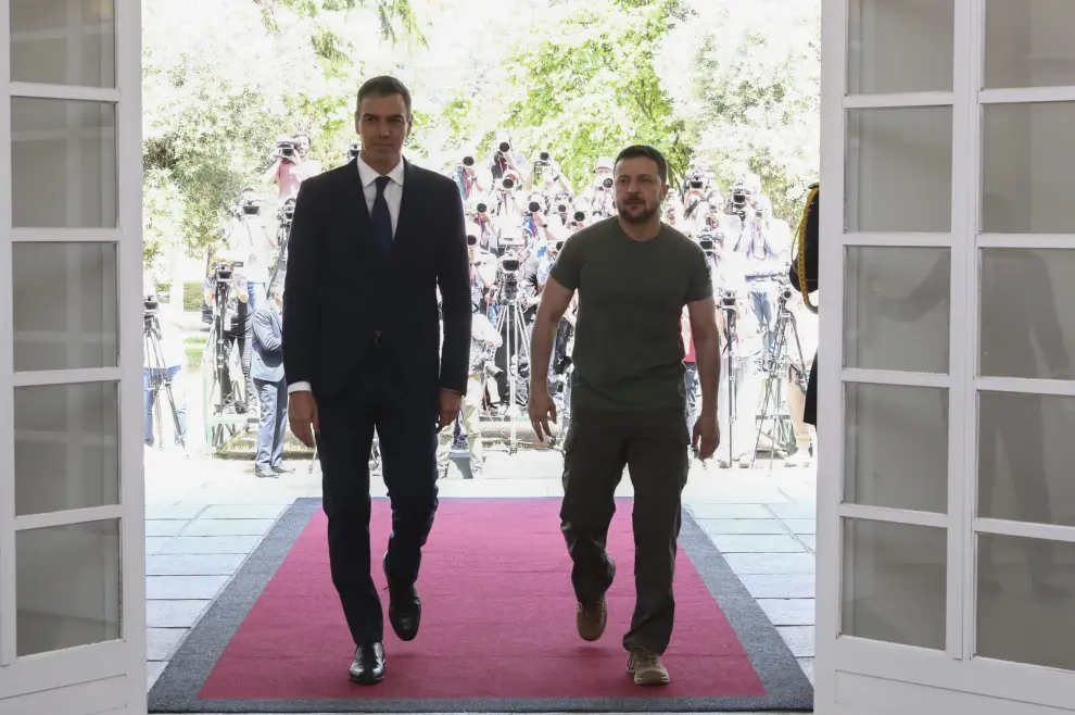 Sánchez recibe a Zelensk en el Palacio de La Moncloa