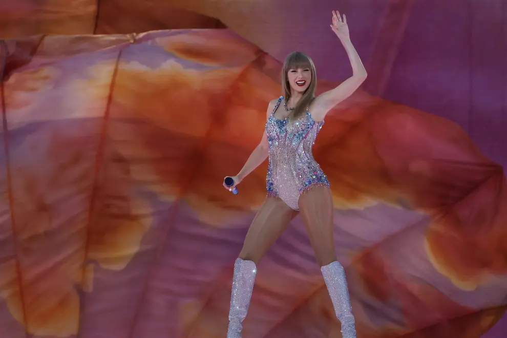 Concierto de Taylor Swift en Madrid: la cantante estadounidense desata la locura en el estadio Santiago Bernabéu