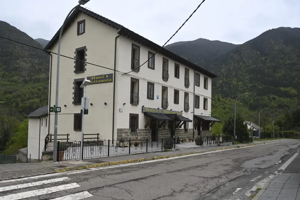 El hotel Bellavista de Torla cumple 90 años desde su apertura y quiere cumplir los 100 en manos de la misma familia.