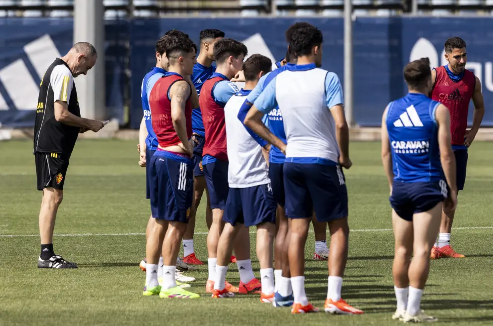 Entrenamiento del Real Zaragoza en la Ciudad Deportiva en la última semana de competición.