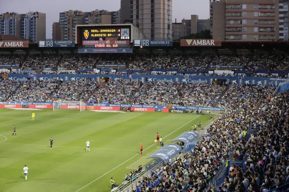 La Romareda se despide de su Fondo Sur en el último partido (Real Zaragoza-Albacete) de esta temporada.