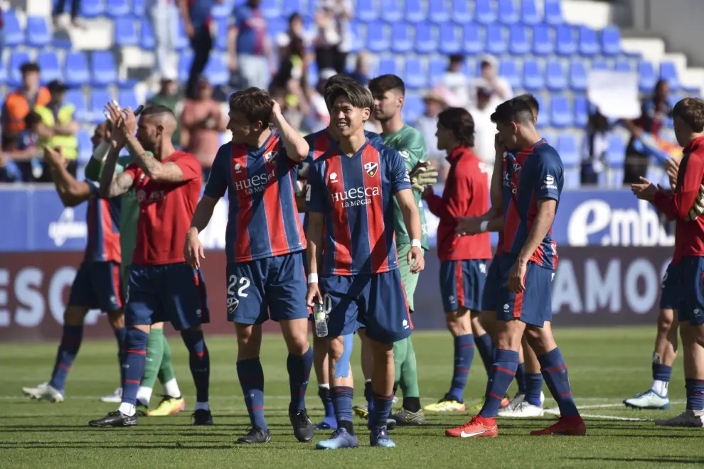 Imágenes del partido entre la SD Huesca y el Levante, correspondiente a la jornada 42 de La Liga Hypermotion.