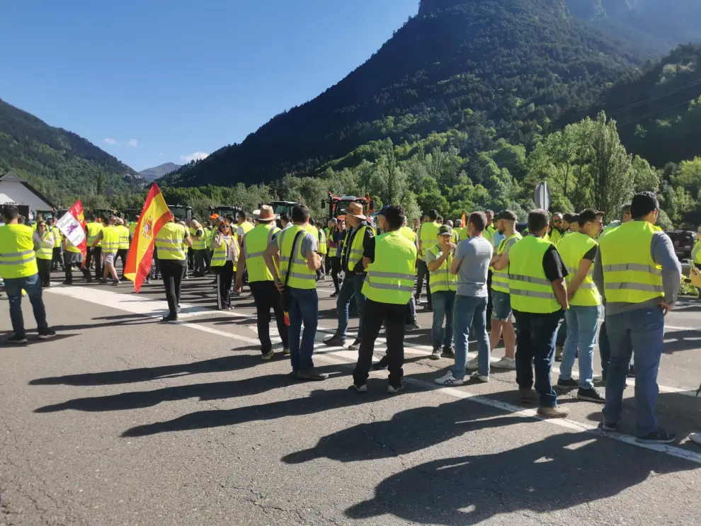 Protestas de los agricultores en Canfranc