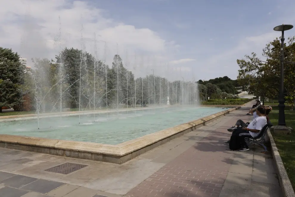Jornada de calor en el Parque Grande de Zaragoza