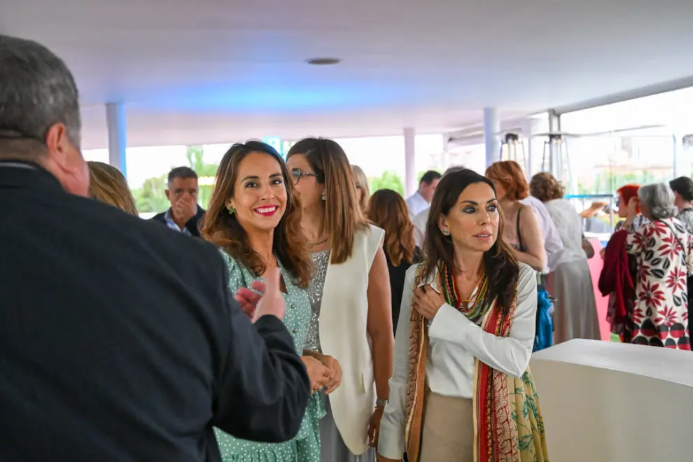 Gala de la Fundación Ilumináfrica en el restaurante Aura de Zaragoza