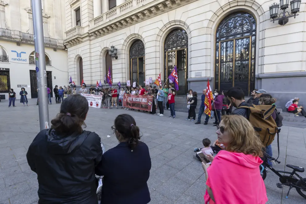 Movilización celebrada este miércoles por la tarde en la plaza de España de Zaragoza.