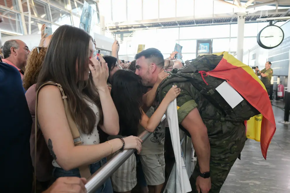 Llegada de la Brigada Aragón de Letonia al Aeropuerto de Zaragoza