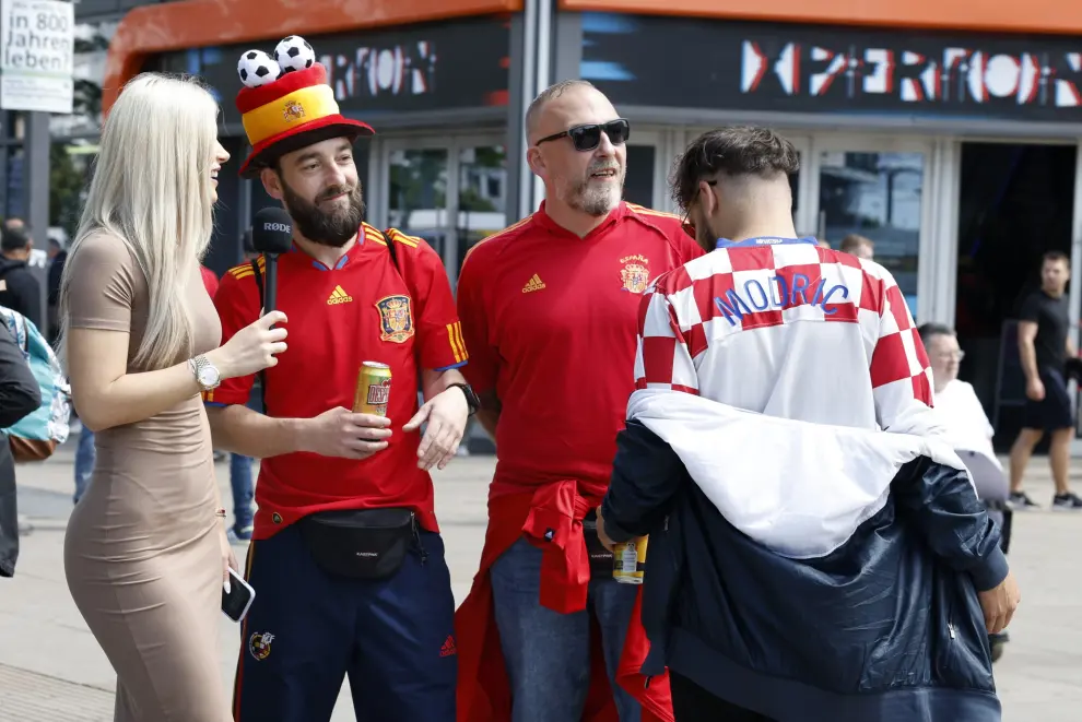 Eurocopa 2024: ambiente de aficionados españoles para el partido España-Croacia, del grupo B, en el Olímpico de Berlín