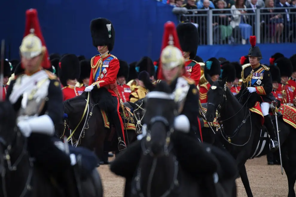 Reaparece Kate Middleton: foto del desfile militar que celebra el cumpleaños oficial del rey Carlos III BRITAIN ROYALTY