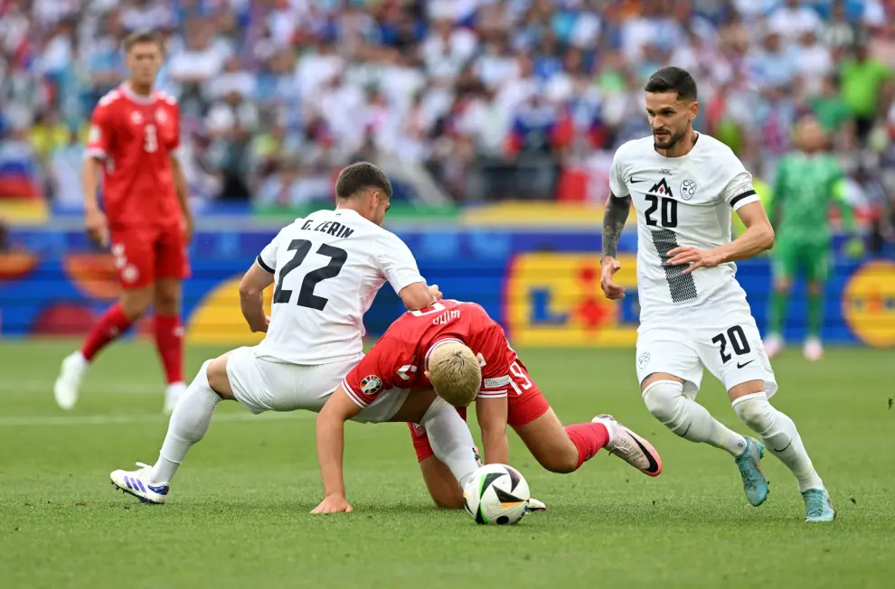 Eurocopa 2024: partido Eslovenia-Dinamarca, del grupo C, en el Stuttgart Arena