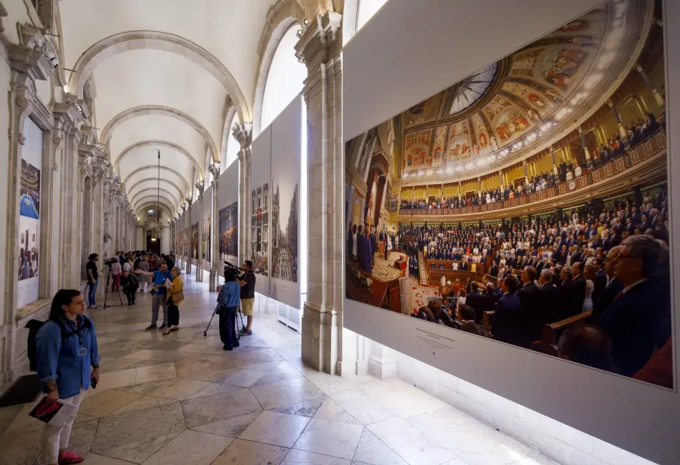 Exposición 'Felipe VI 2014-2024. Una década de la historia de Corona de España', en el Palacio Real