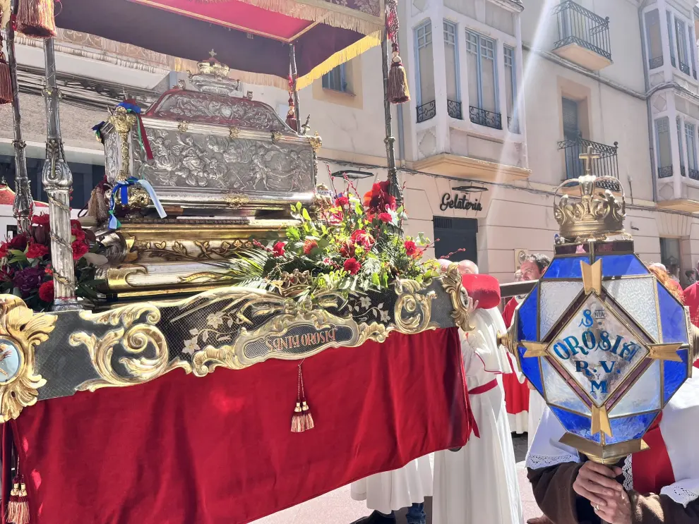 La ciudad de Jaca se ha volcado con el día grande de sus fiestas de Santa Orosia y San Pedro 2024
