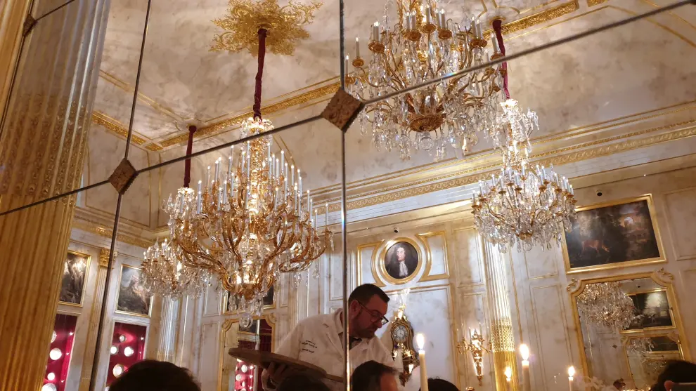 Le Salon Doré de Les Grands Buffets, en Narbona.