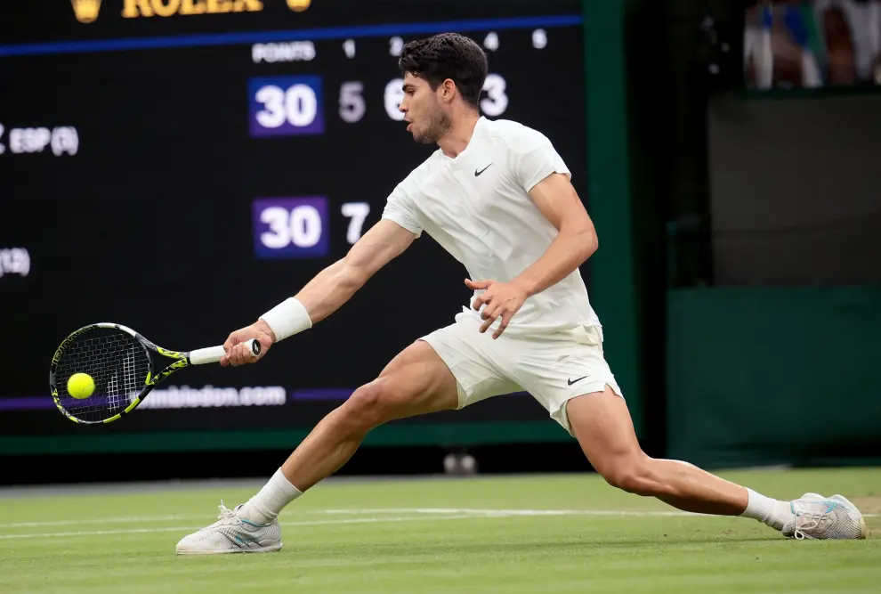 Cuartos de final de Wimbledon: Carlos Alcaraz vence al estadounidense Tommy Paul